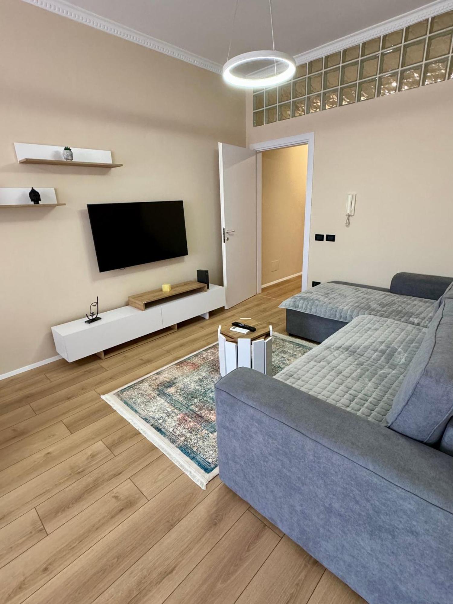 New Bazaar Cozy Apartment 2 Dajti View 티라나 외부 사진